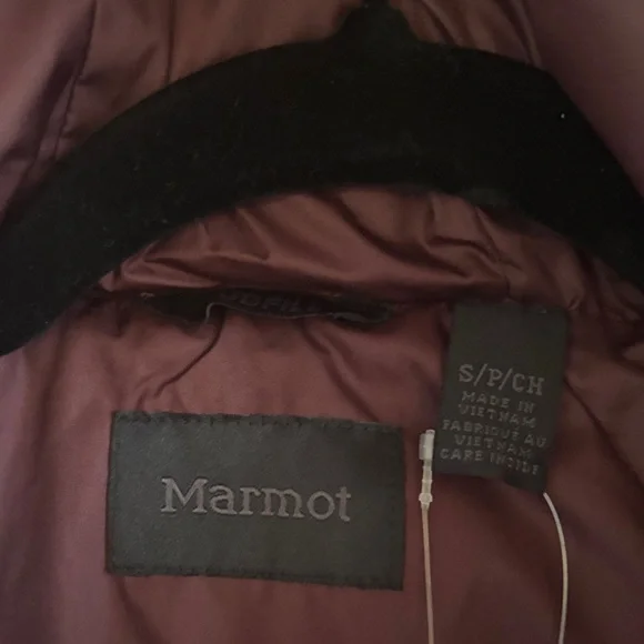 Marmot Port Royal down Montreaux Jacket 2.0, girls small, brand new with tags - Picture 4 of 6